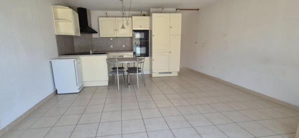 Appartement La Peyrade 2 pièce(s) 43.50 m2 et deux places de parking