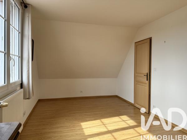 Maison à vendre 6 pièces 220 m² Seiches-sur-le-Loir