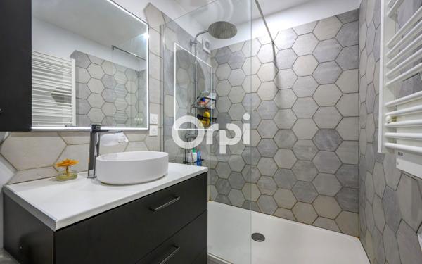 Appartement à vendre    4 pièces • 79 m2 Valenciennes