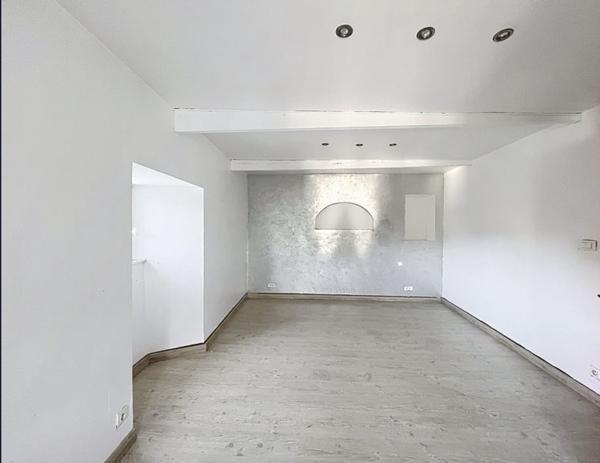 Maison 202 920 € Terrasson-Lavilledieu 5 p 137 m² DPE C