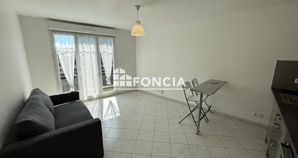Location Studio meublé 27.06 m² - Bagneux 92220