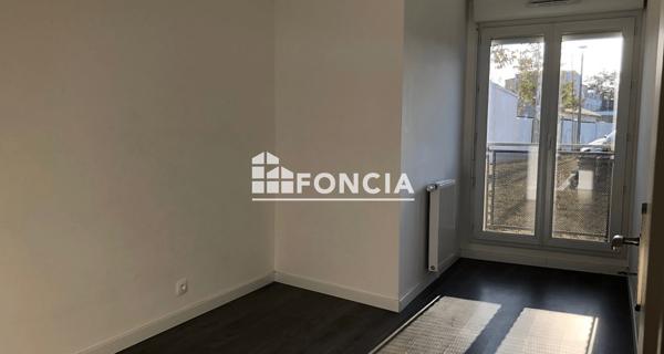 Location Appartement 3 pièces 64.6 m² - Sainte-geneviève-des-bois 91700