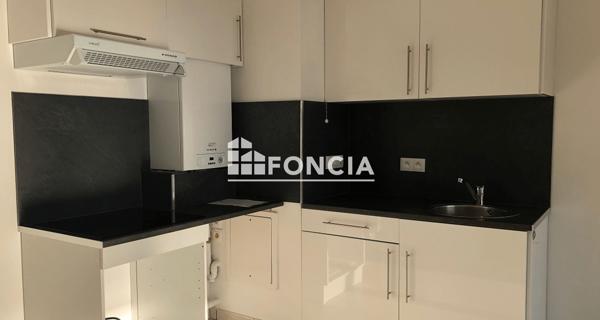 Location Appartement 3 pièces 64.6 m² - Sainte-geneviève-des-bois 91700
