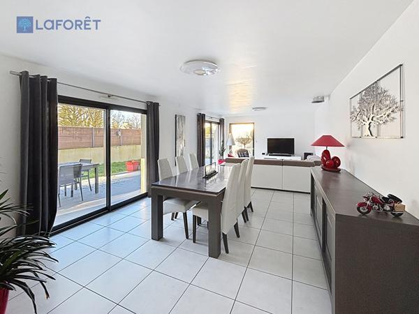 Achat maison près de PLOEMEUR - 6 pièce(s) - 162 m² - 430 500 €
