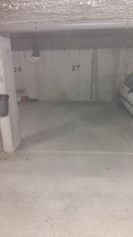 Parking
        
        - 6 m² Exclusivité 10 000 € *