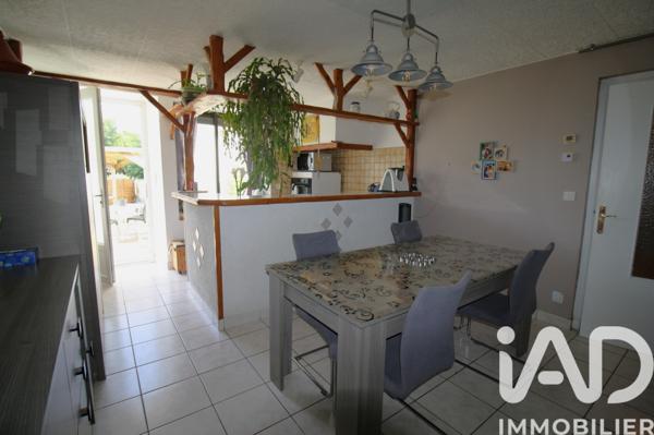 Immeuble à vendre 304 m² Calan