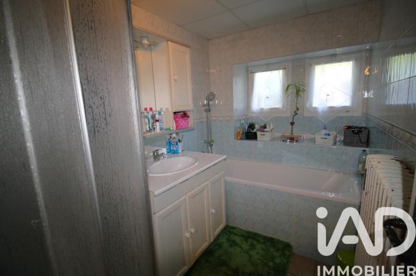 Immeuble à vendre 304 m² Calan