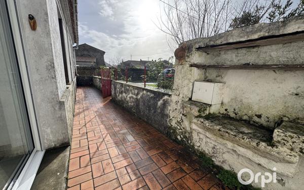 Maison à vendre    5 pièces •  Le Gua