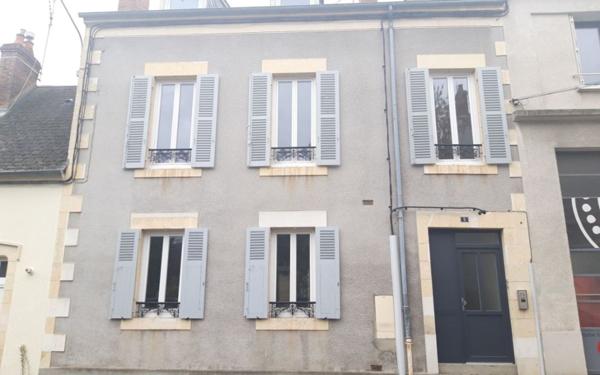 Appartement à louer    3 pièces •  Nevers