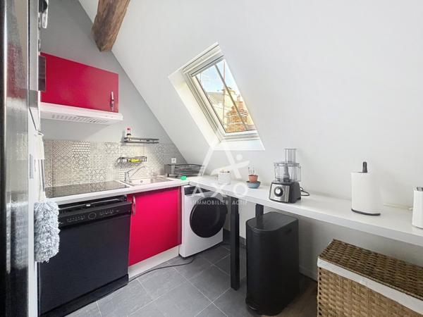 DIJON (21) - Hypercentre Rue Jeannin - Grand studio coup de coeur