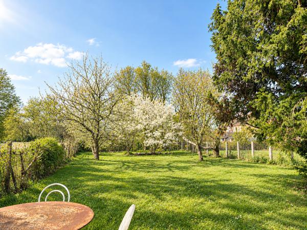 Maison
         3 pièces
        - 70 m² Exclusivité 128 000 €*