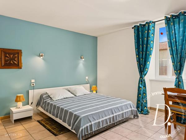 BEL ENSEMBLE IMMOBILIER AVEC MAISON FAMILIALE ET GÎTE INDÉPENDANT