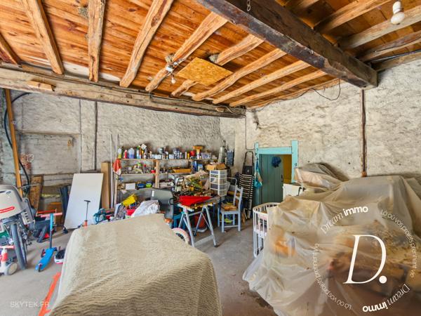 BEL ENSEMBLE IMMOBILIER AVEC MAISON FAMILIALE ET GÎTE INDÉPENDANT