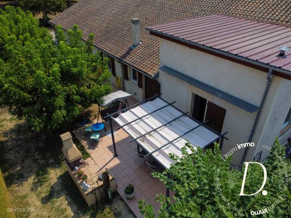 BEL ENSEMBLE IMMOBILIER AVEC MAISON FAMILIALE ET GÎTE INDÉPENDANT