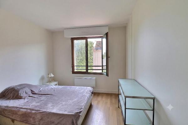 Appartement résidence de Standing, 4 pièce(s) 3 chambres 90 m2 Terrasse