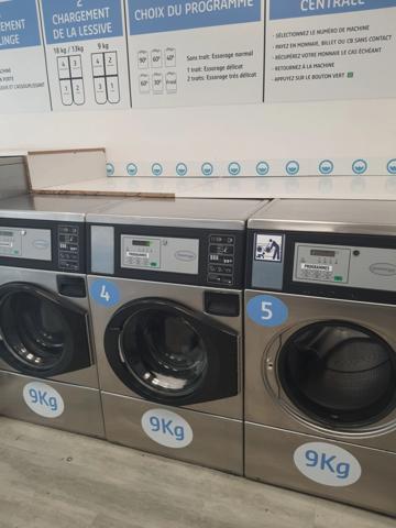 Fonds de commerce à vendre ROMANS SUR ISERE (26)