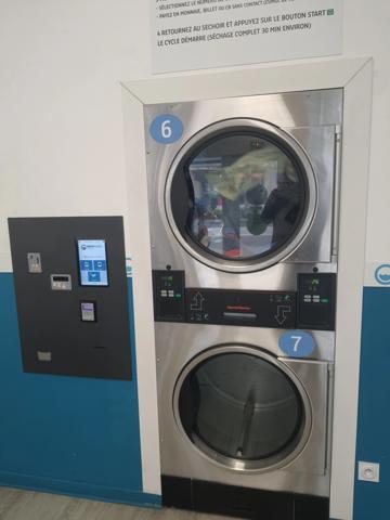 Fonds de commerce à vendre ROMANS SUR ISERE (26)