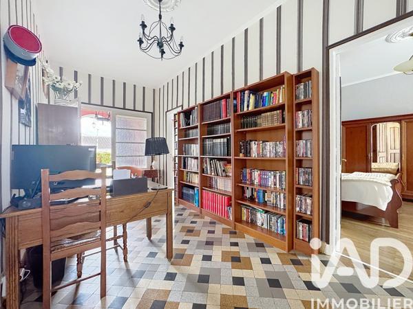 Maison à vendre 4 pièces 117 m² Angoulême