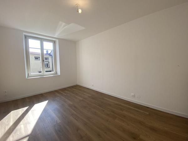 Appartement F3 (66 m²) en location à luneville / LGJJ981ER