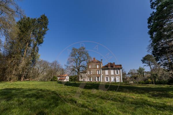 Demeure de caractère du XVe siècle au cœur des Landes Détails des diagnostics énergétiques