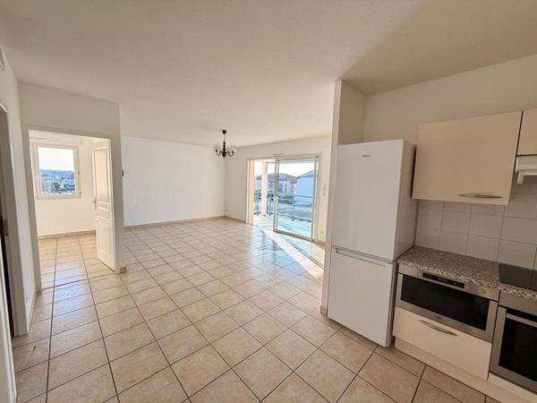 À Dax quartier Saint Vincent, appartement T3 avec garage
