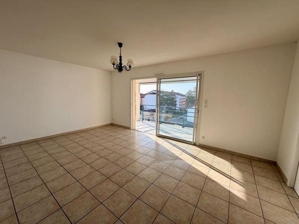 À Dax quartier Saint Vincent, appartement T3 avec garage