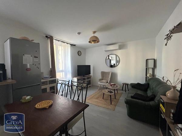 Appartement à louer 2 pièces 37.1m² Agen (47000)