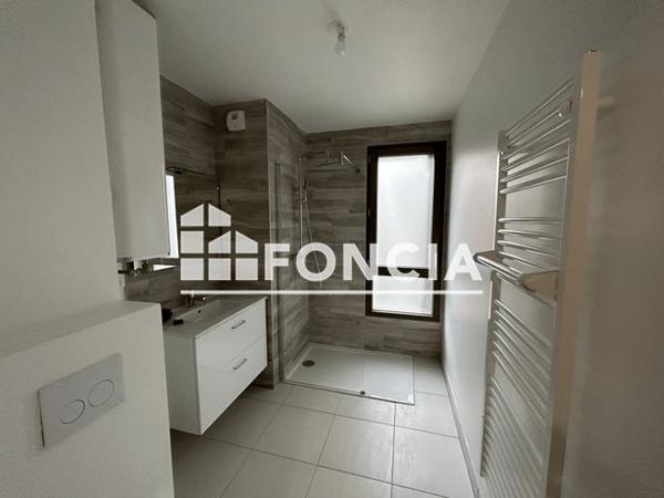 Location Studio 34.24 m² - 34 BIS AVENUE VERCINGETORIX RESIDENCE EN APARTE APPART N°32 Clermont-ferrand 63000