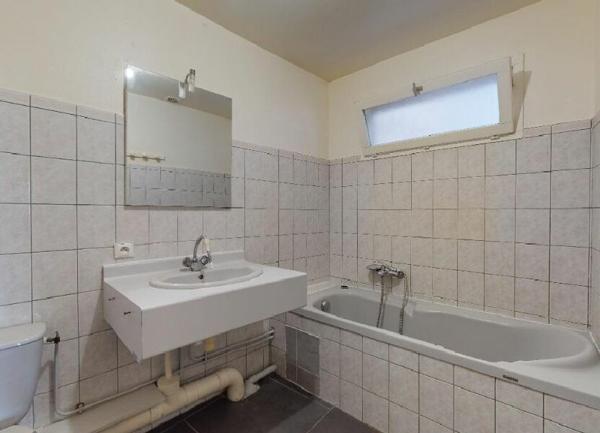 Appartement à louer    3 pièces • 87,23 m2 Trévoux