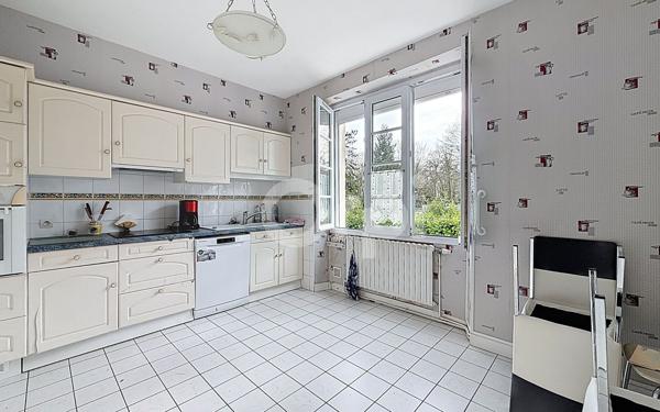 Maison à vendre    5 pièces • 111,77 m2 Bohars