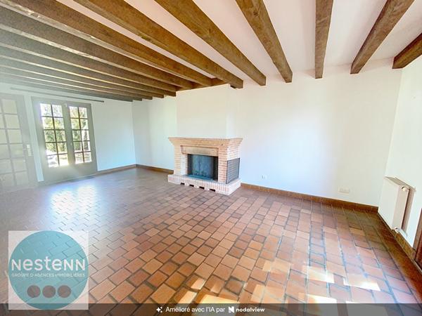 Une maison familiale aux beaux volumes, avec jardin, garage et sous-sol total à Olivet