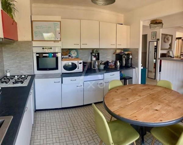 Maison 110m2 avec un grand garage