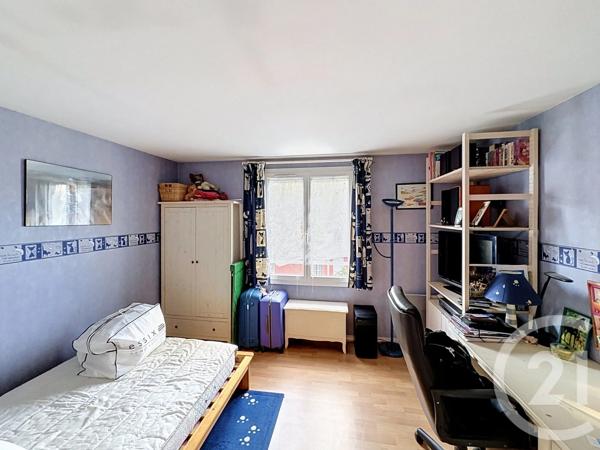 Maison à vendre  5 pièces - 87,60 m 2   ST DENIS  - 93