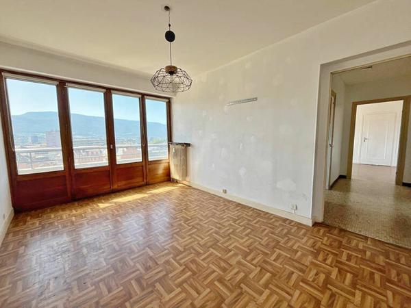 Appartement Chambery 2 pièce(s) 53 m2