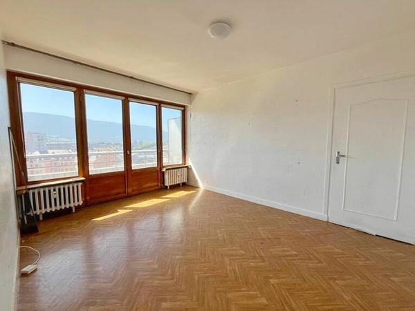 Appartement Chambery 2 pièce(s) 53 m2
