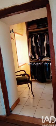 Maison à vendre 7 pièces 230 m² Essertines-en-Donzy