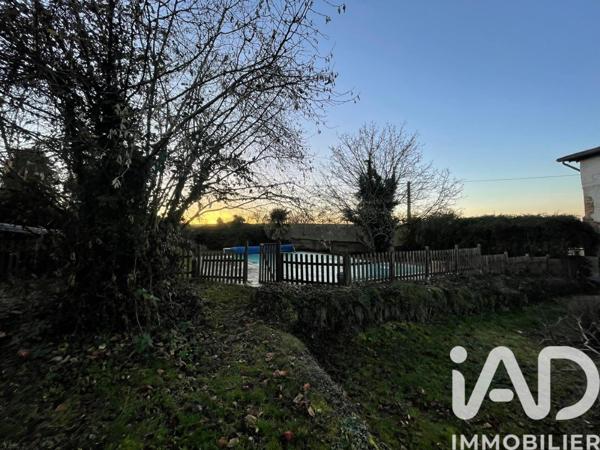 Maison à vendre 7 pièces 230 m² Essertines-en-Donzy