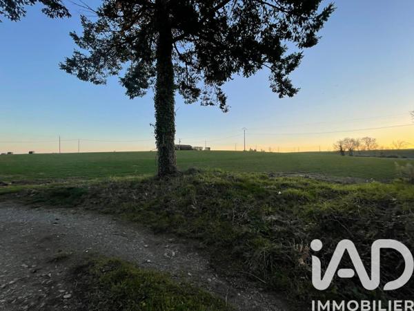 Maison à vendre 7 pièces 230 m² Essertines-en-Donzy