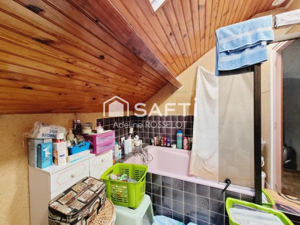 Centre village, commerces & écoles