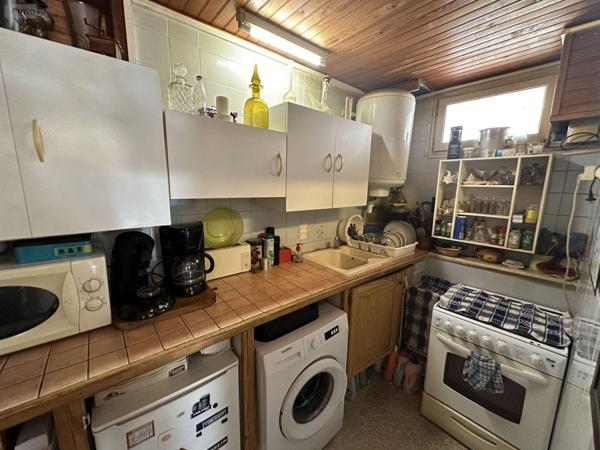 Villa à vendre à Toulon dans le Var (83000), ref : 14517/505   
BAS FARON