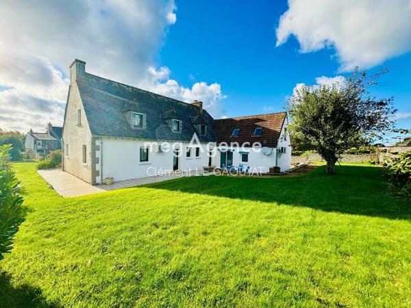Maison à PLEUMEUR-BODOU, 22560 - 10 pièces 198m²
