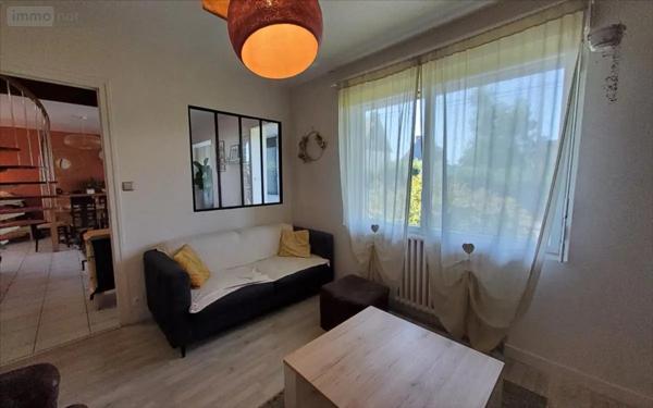 Achat - Maison Carhaix-Plouguer 29270 6 pièces 109 m 2 692 m 2
