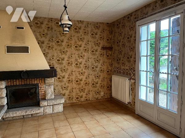 QUEVERT Centres commerciaux - Maison de plain-pied de 2 chambres
