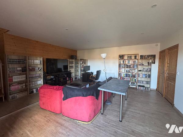 Grange T5 rénovée sur les hauteurs de Figeac