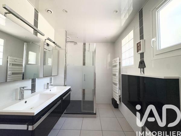 Maison à vendre 6 pièces 166 m² Targon