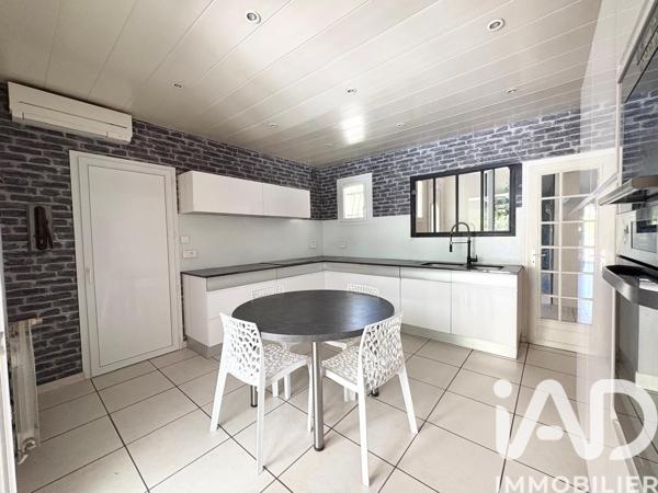 Maison à vendre 6 pièces 166 m² Targon