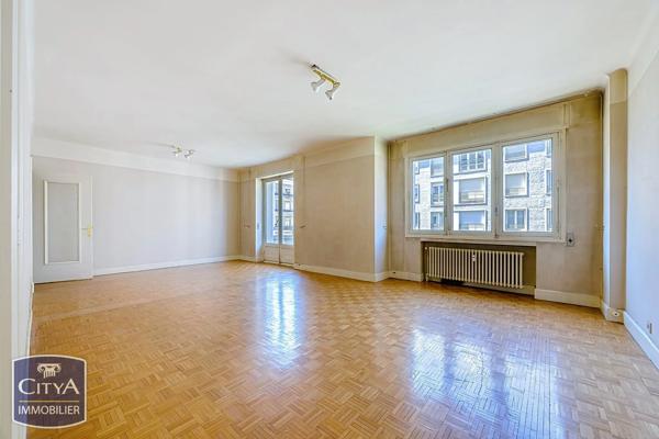 Appartement à vendre 4 pièces 135.42m² Chambéry (73000)