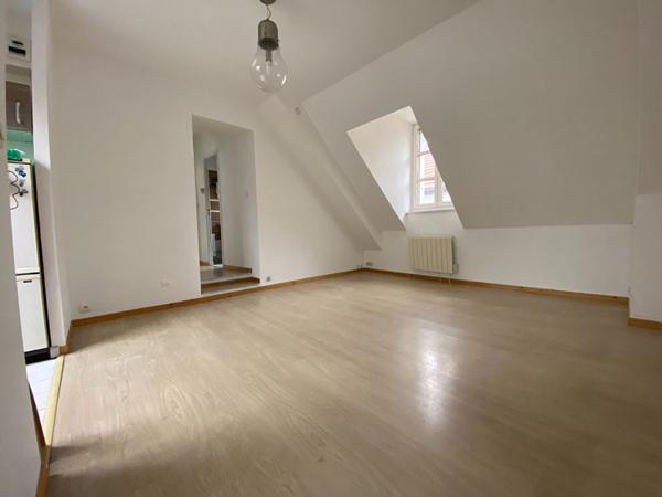 A VENDRE Appartement Meaux 3 pièce(s) 63.02 m2 au sol 10 mn à pied de la gare