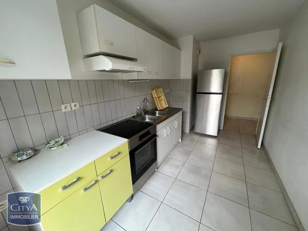 Appartement à louer 5 pièces 86.01m² Metz (57070)