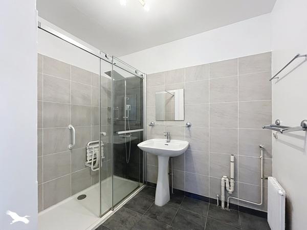 Appartement à vendre 192 240 € La Mulatière 3 p 68 m² DPE E